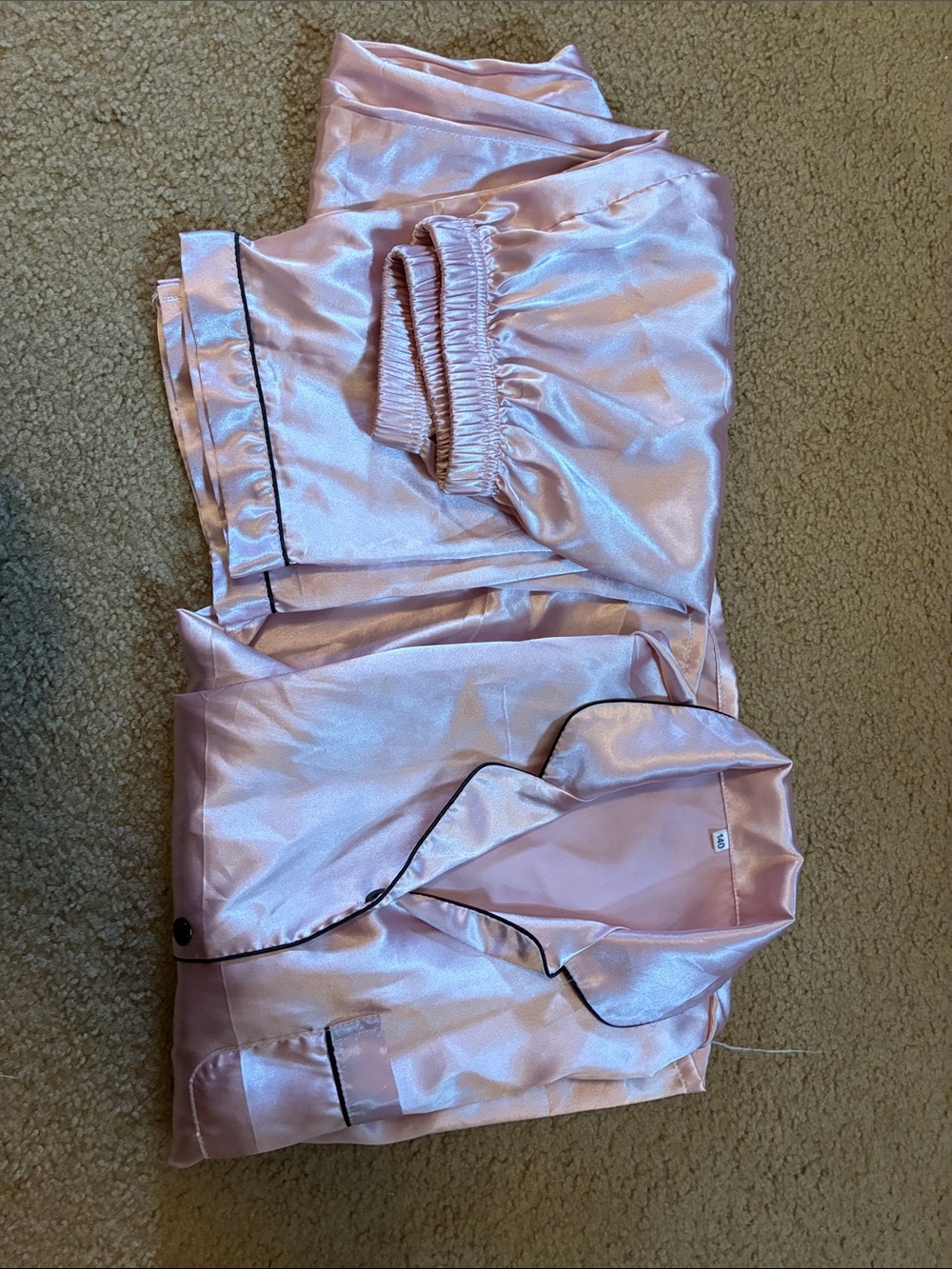 Girls' Light Pink Satin Pajama Set